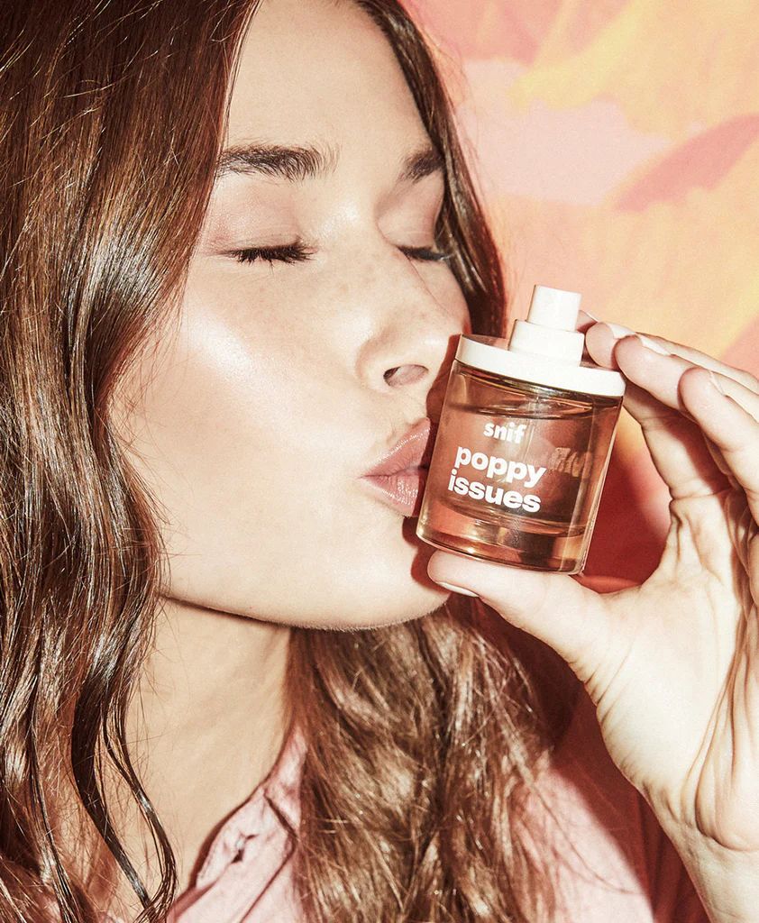 عطر ادکلن پاپی ایشوز اسنیف - Poppy Issues Snif - بررسی، قیمت و خرید