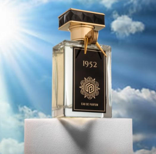عطر ادکلن هزار و نهصد و پنجاه و دو شیراز پرفیومز - 1952 Shiraz Parfums - بررسی، قیمت و خرید
