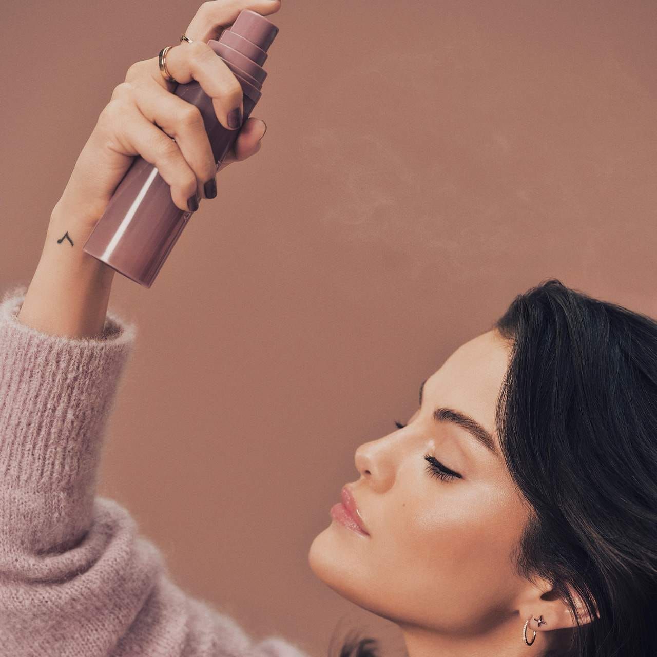 عطر ادکلن فایند کامفورت ریر بیوتی - Find Comfort Rare Beauty - بررسی، قیمت و خرید