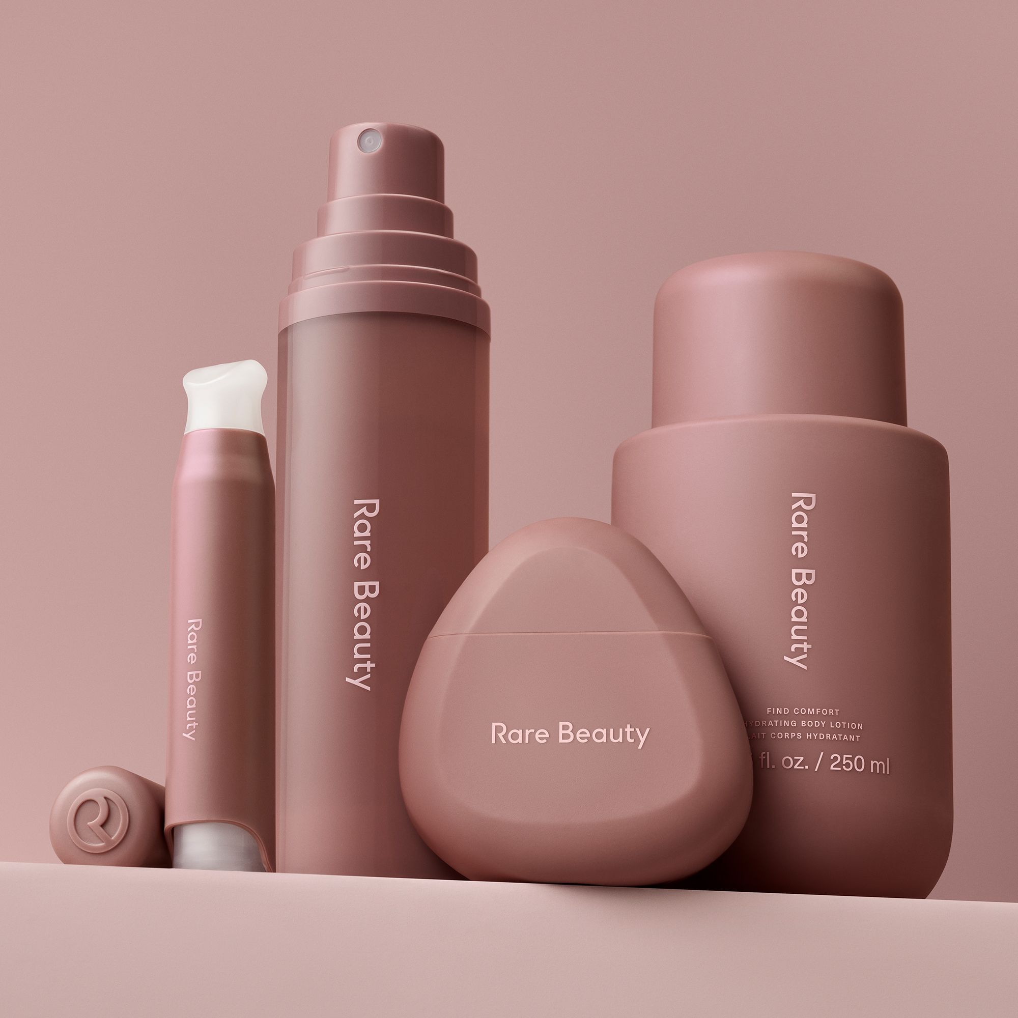 عطر ادکلن فایند کامفورت ریر بیوتی - Find Comfort Rare Beauty - بررسی، قیمت و خرید