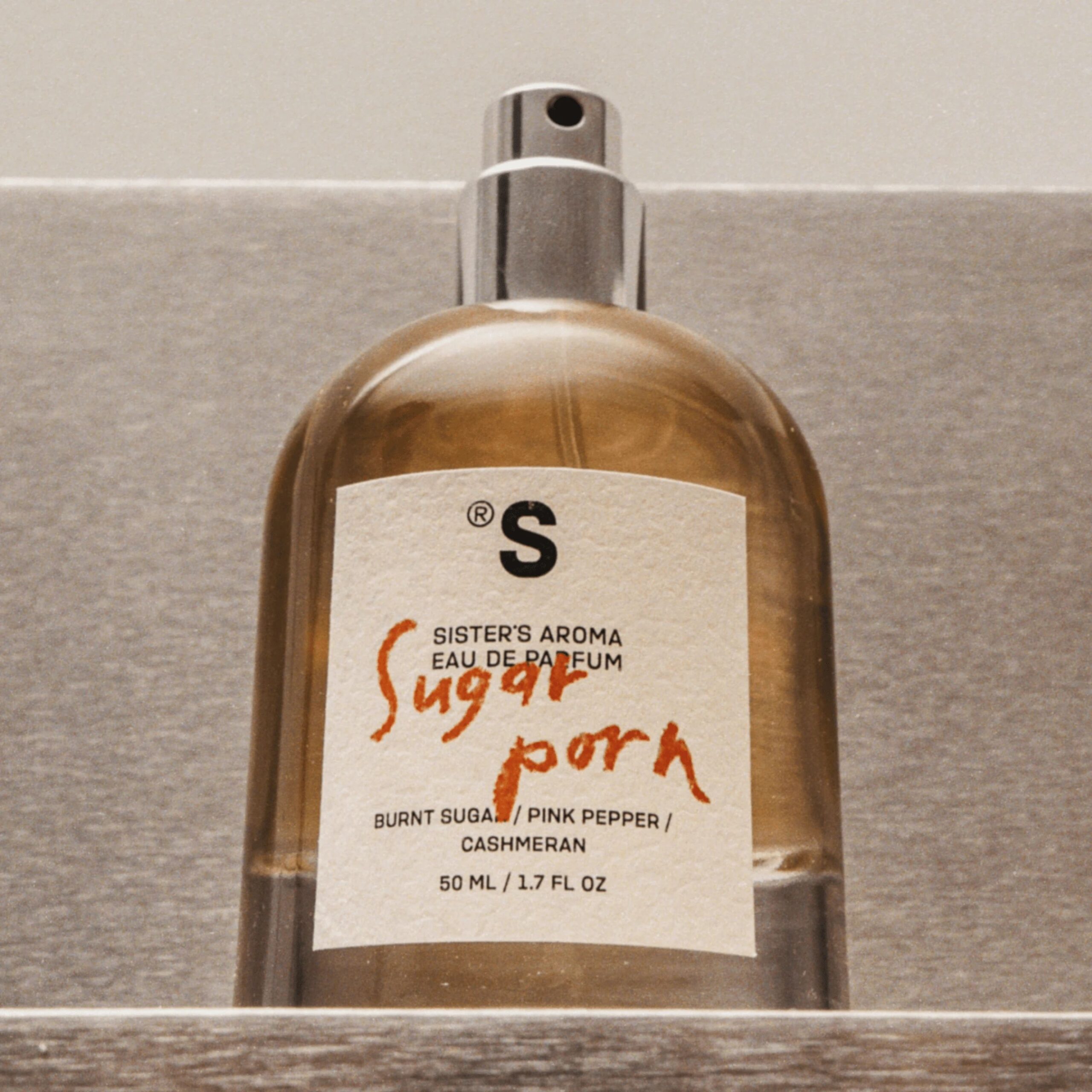 عطر ادکلن شوگر پورن سیسترز آرما - Sugar Porn Sister's Aroma - بررسی، قیمت و خرید