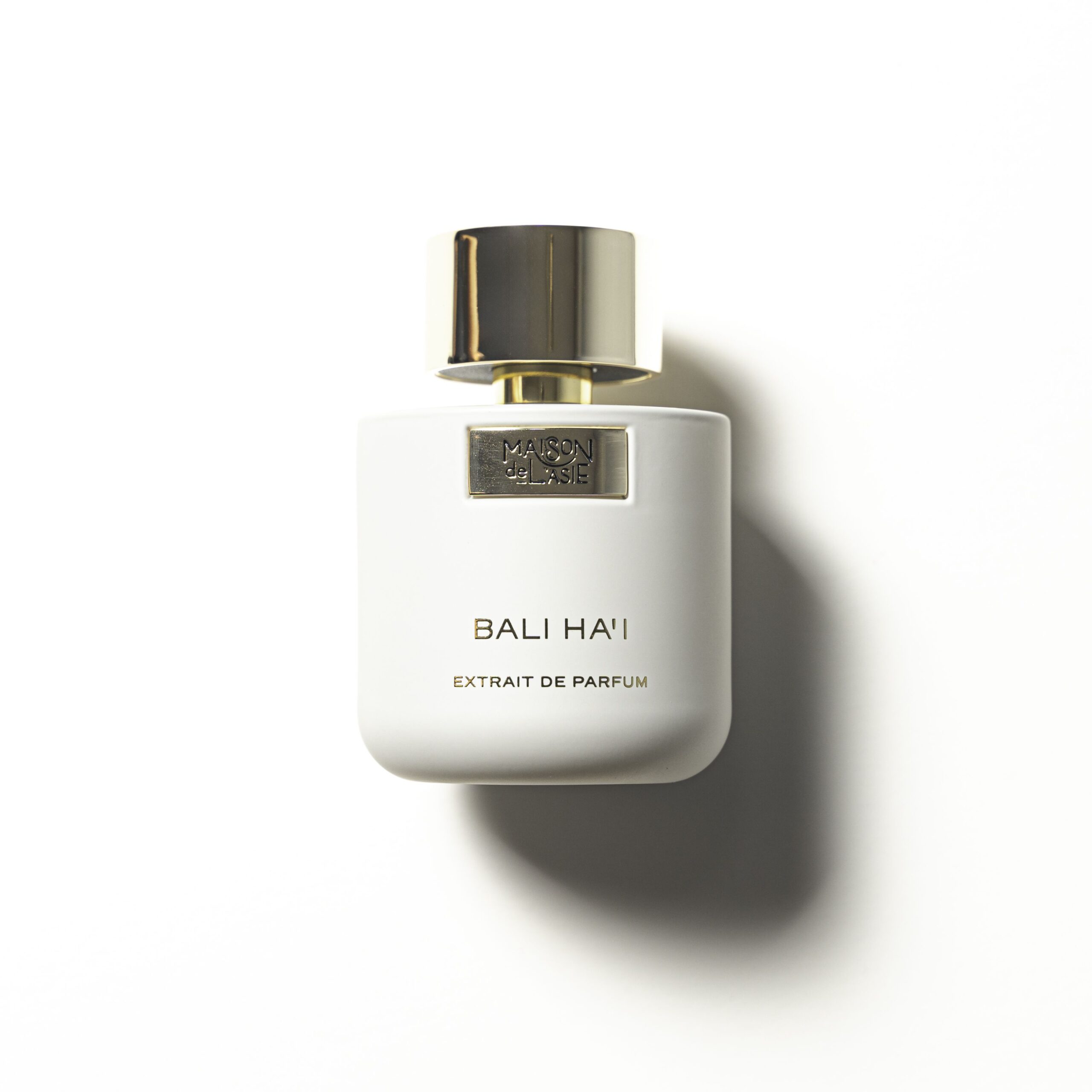 عطر ادکلن بالی های مَیزون دِ لَزی - Bali H'ai Maison de L'Asie - بررسی، قیمت و خرید