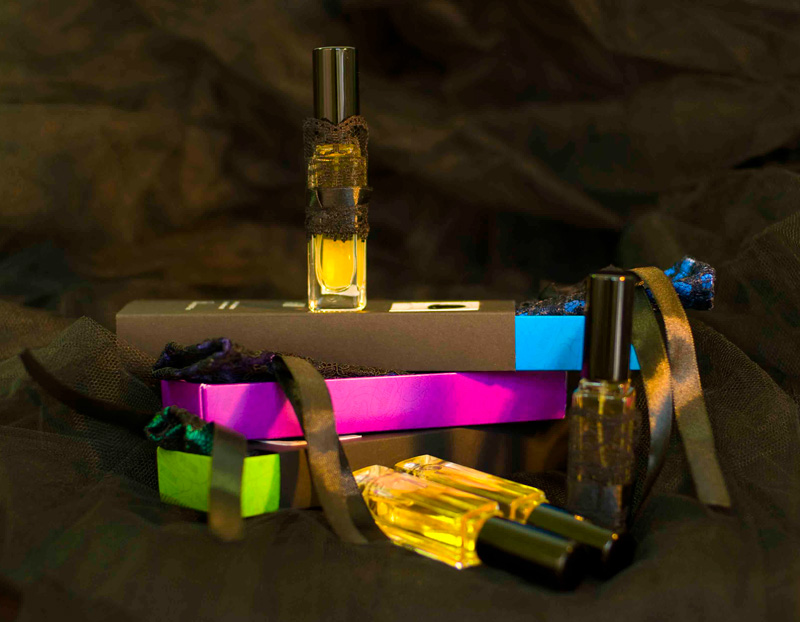 عطر ادکلن هفت سیصد و سی آموره سویسکراتو اسپرزاتورا - 730 Amore Sviscerato Sprezzatura - بررسی، قیمت و خرید