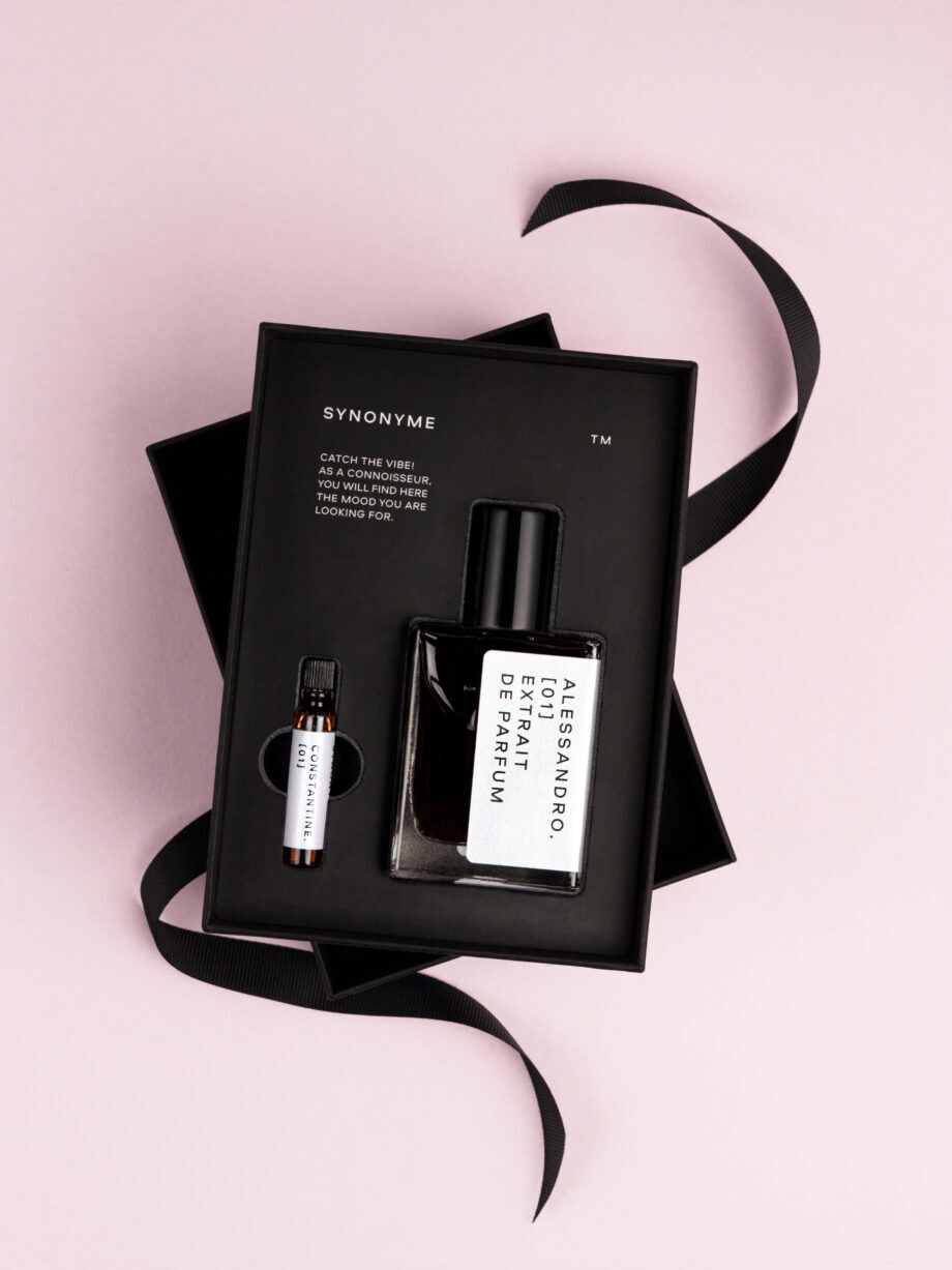 عطر ادکلن آلساندرو زیرو وان سینونیم - ALESSANDRO 01 Synonyme - بررسی، قیمت و خرید
