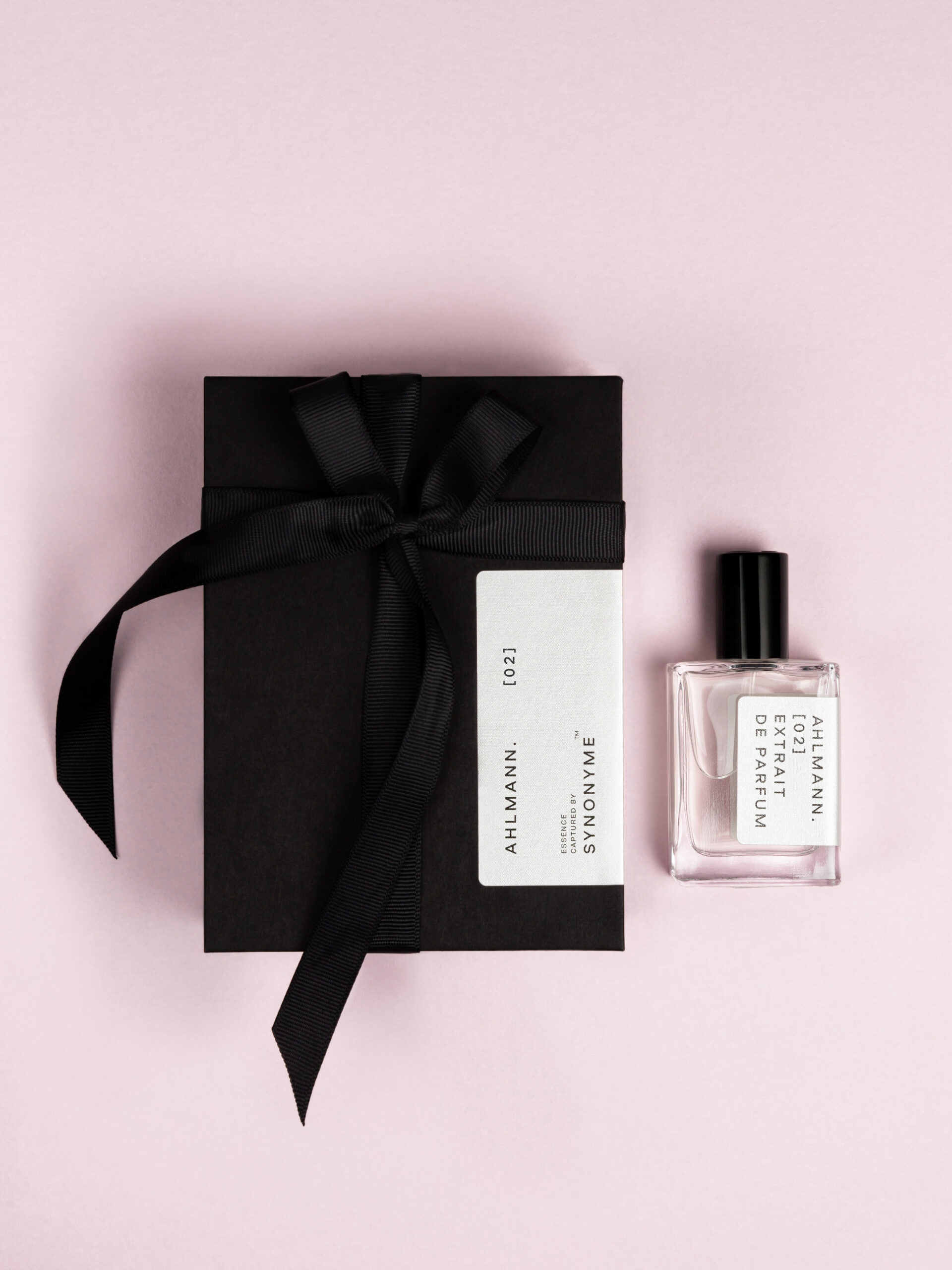 عطر ادکلن آلمان ۰۲ سینونیم - AHLMANN 02 Synonyme - بررسی، قیمت و خرید