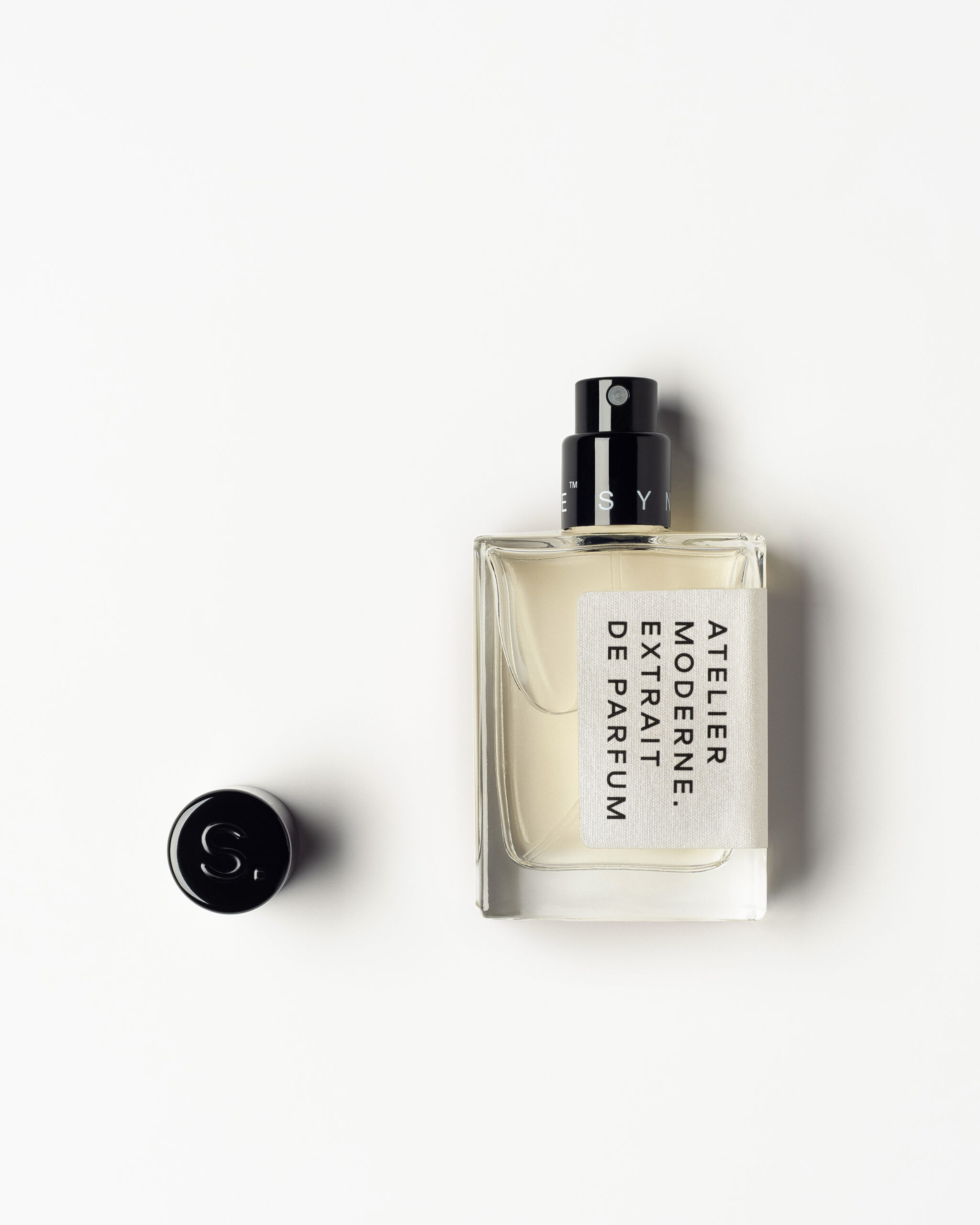 عطر ادکلن آتلیر مودرن سینونیم - Atelier Moderne Synonyme - بررسی، قیمت و خرید