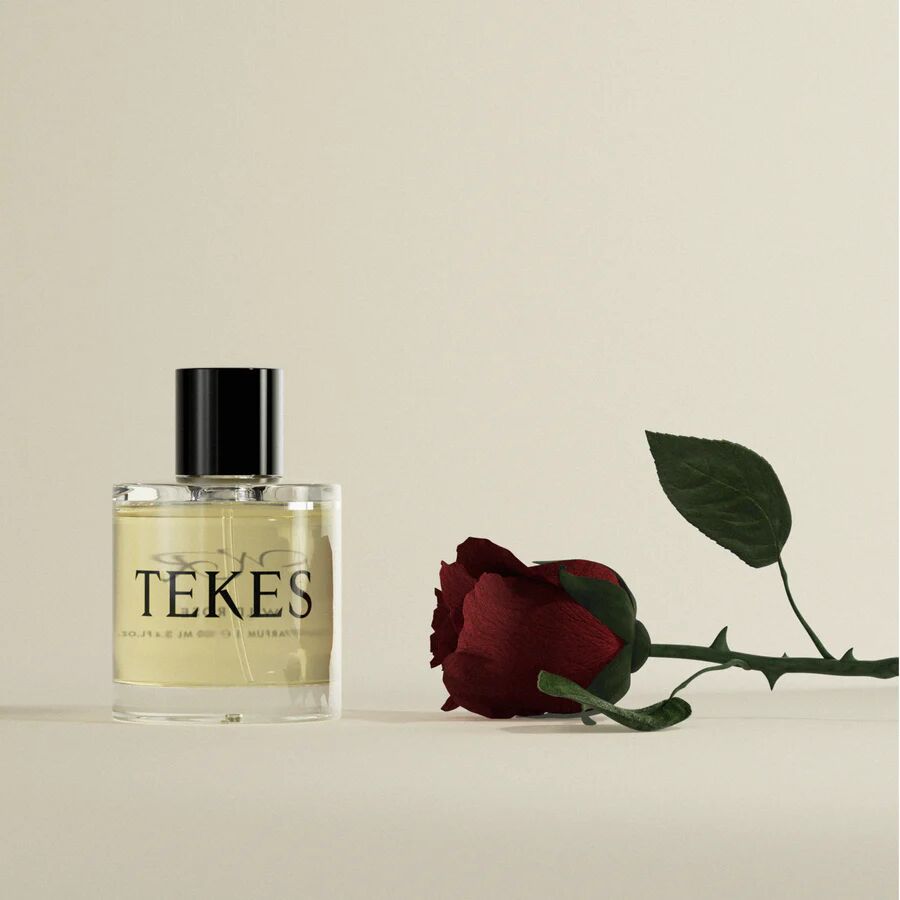 عطر ادکلن وایلد رز تکِس - Wild Rose Tekes - بررسی، قیمت و خرید