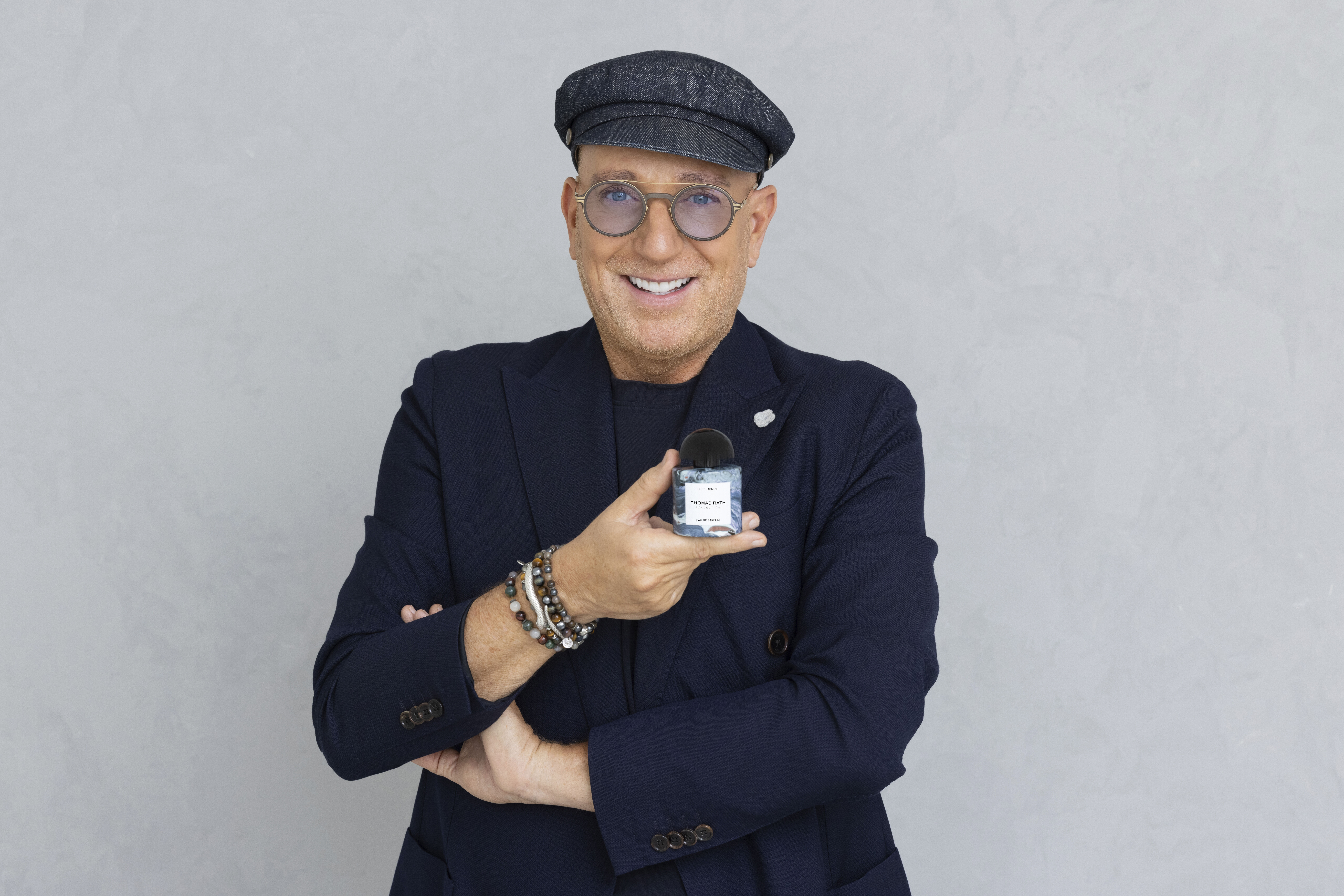 عطر ادکلن بری رز توماس راث - Berry Rose Thomas Rath - بررسی، قیمت و خرید