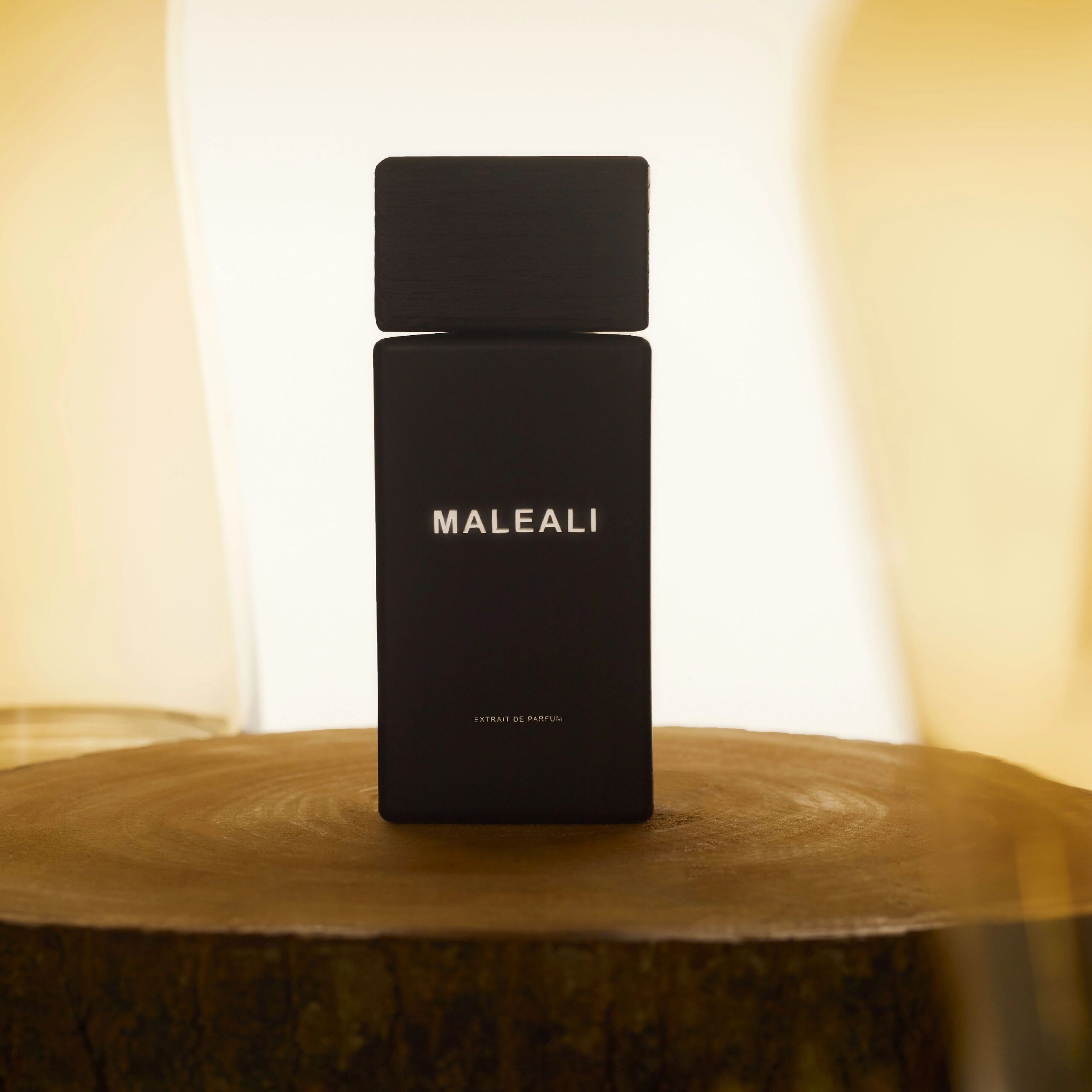 عطر ادکلن مالئالی سَف اند کو - Maleali SAFF & Co. - بررسی، قیمت و خرید