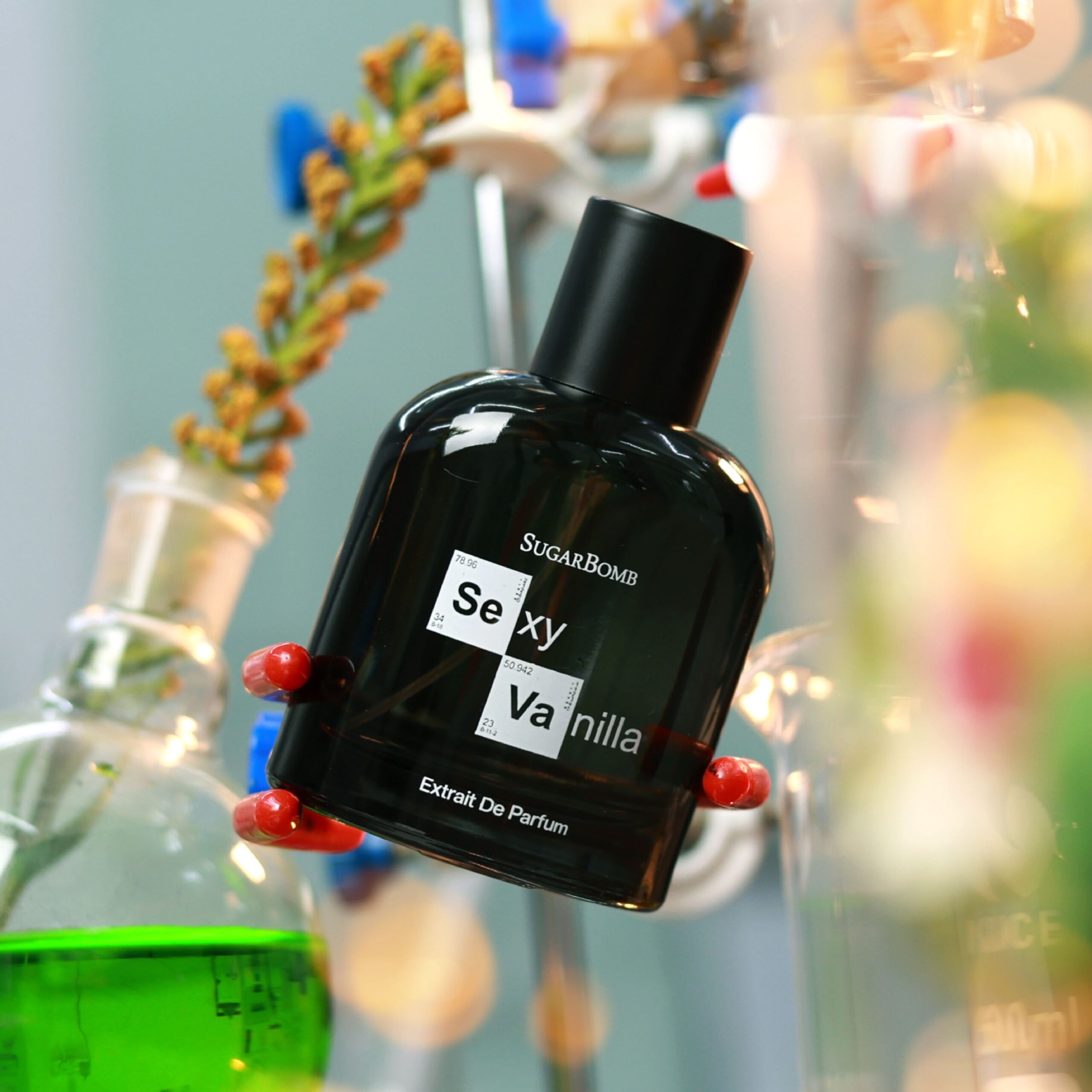 عطر ادکلن الکمیست س..کسی وانیلا شوگر بامب - Alchemist Se..xy Vanilla SugarBomb - بررسی، قیمت و خرید
