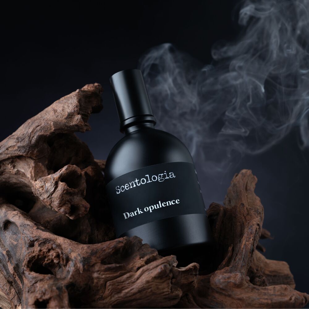 عطر ادکلن دارک آپیولنس ساینتولوژیا - Dark Opulence Scentologia - بررسی، قیمت و خرید