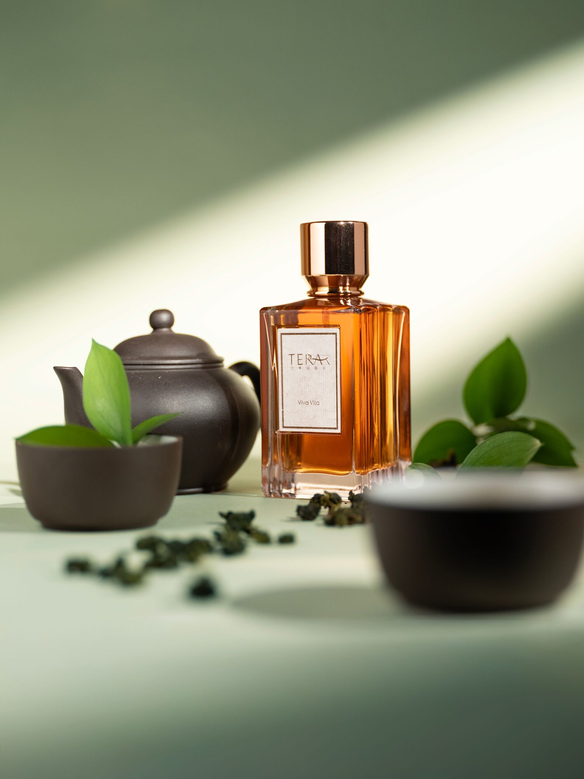 عطر ادکلن ویوا ویتا ترا تی - Viva Vita Terra T - بررسی، قیمت و خرید