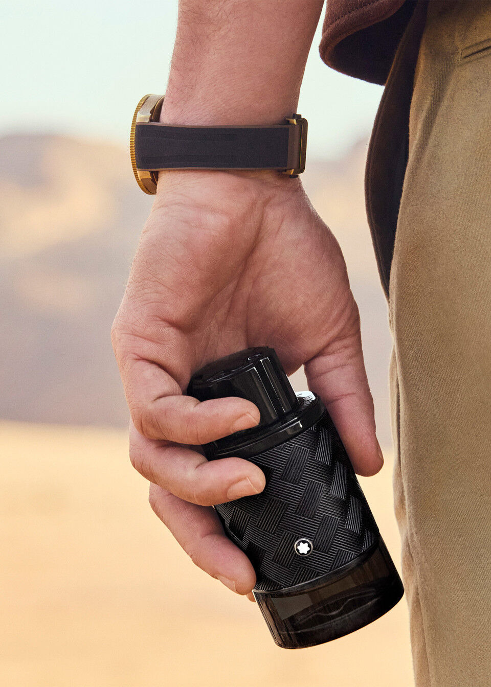 عطر ادکلن اکسپلورر اکستریم مون بلان - Explorer Extreme Montblanc - بررسی، قیمت و خرید