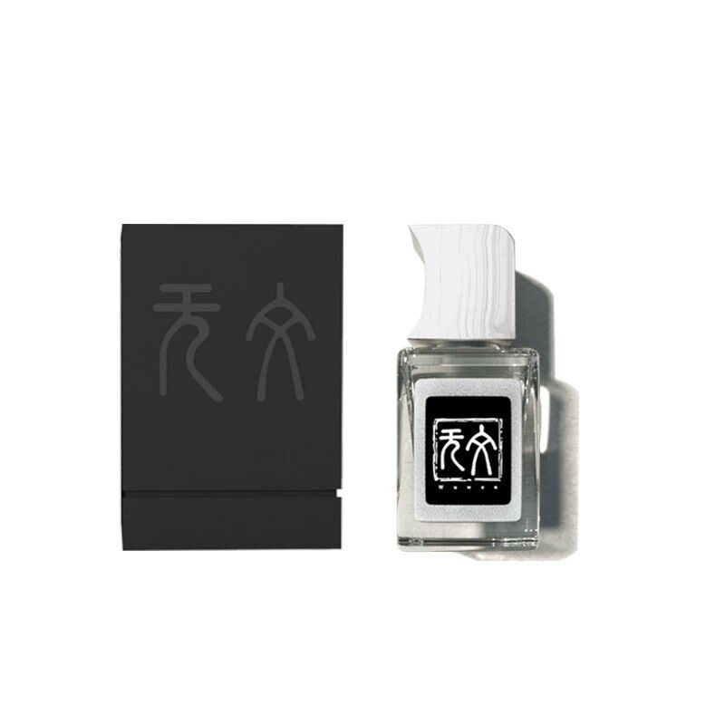 عطر ادکلن وینتر سوییت ووون - Winter Sweet 寄春君 Wuwen 无文 - بررسی، قیمت و خرید