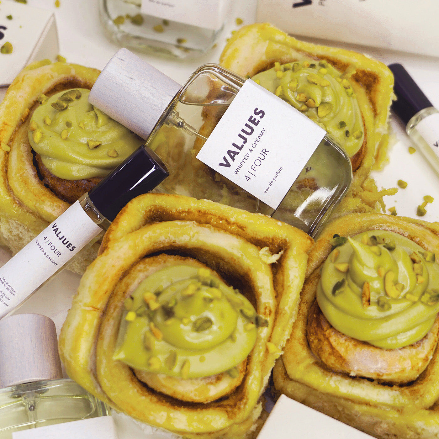 عطر ادکلن فور والجو - 4 | FOUR Valjues - بررسی، قیمت و خرید