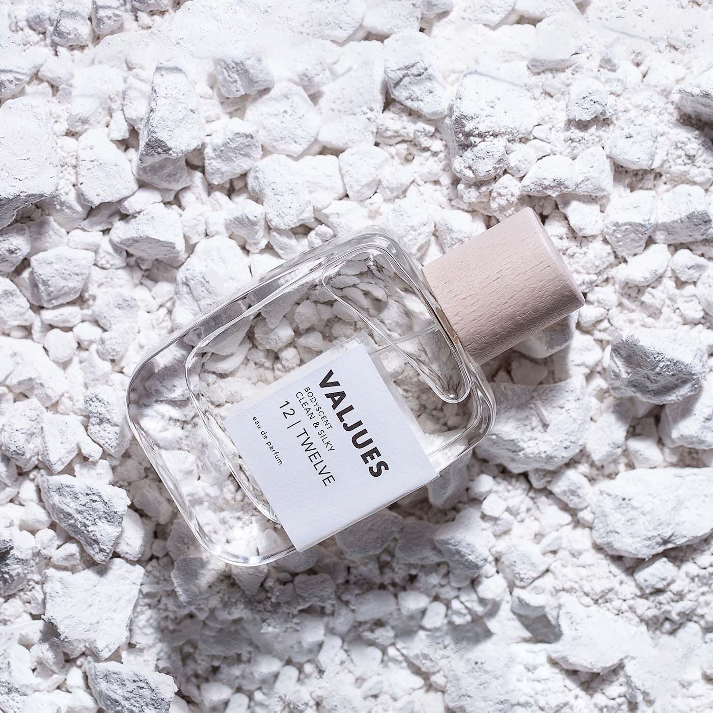 عطر ادکلن تولو ولجوس - 12 | Twelve Valjues - بررسی، قیمت و خرید