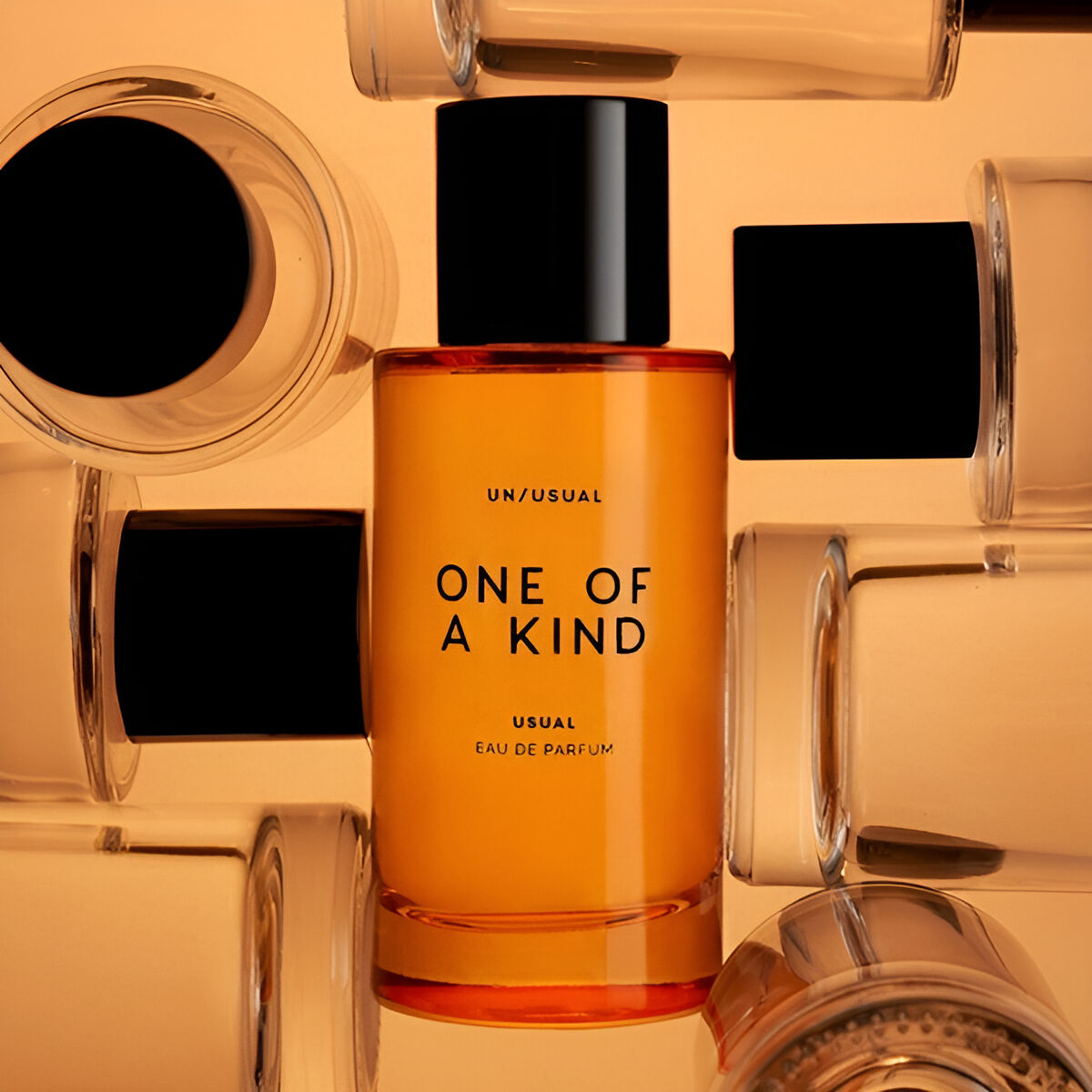 عطر ادکلن وان آو اِ کایند یوجوال پارفومز - One Of A Kind Usual Parfums - بررسی، قیمت و خرید