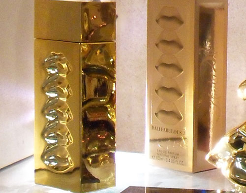 عطر ادکلن فَبیولوس تری - اُ دو روبی لیپس سالوادور دالی - Fabulous 3 - Eau de RubyLips Salvador Dali - بررسی، قیمت و خرید