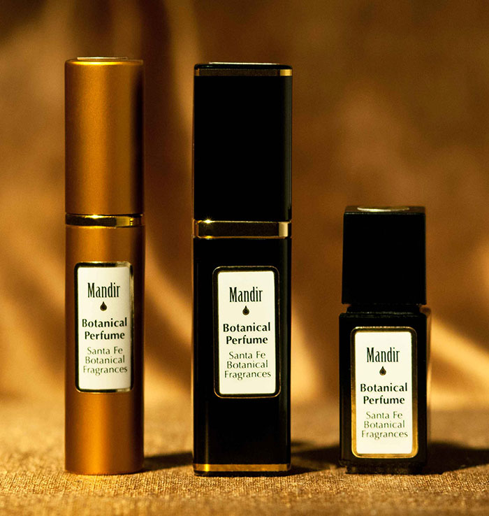 عطر ادکلن مندیر سانتا فه بوتانیکال نچرال فراگرنس کالکشن - Mandir Santa Fe Botanical Natural Fragrance Collection - بررسی، قیمت و خرید