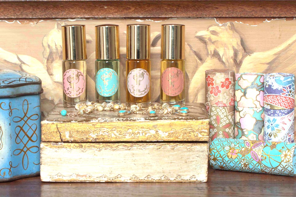 عطر ادکلن جید اند توپاز سیج مادچو - Jade & Topaz Sage Machado - بررسی، قیمت و خرید