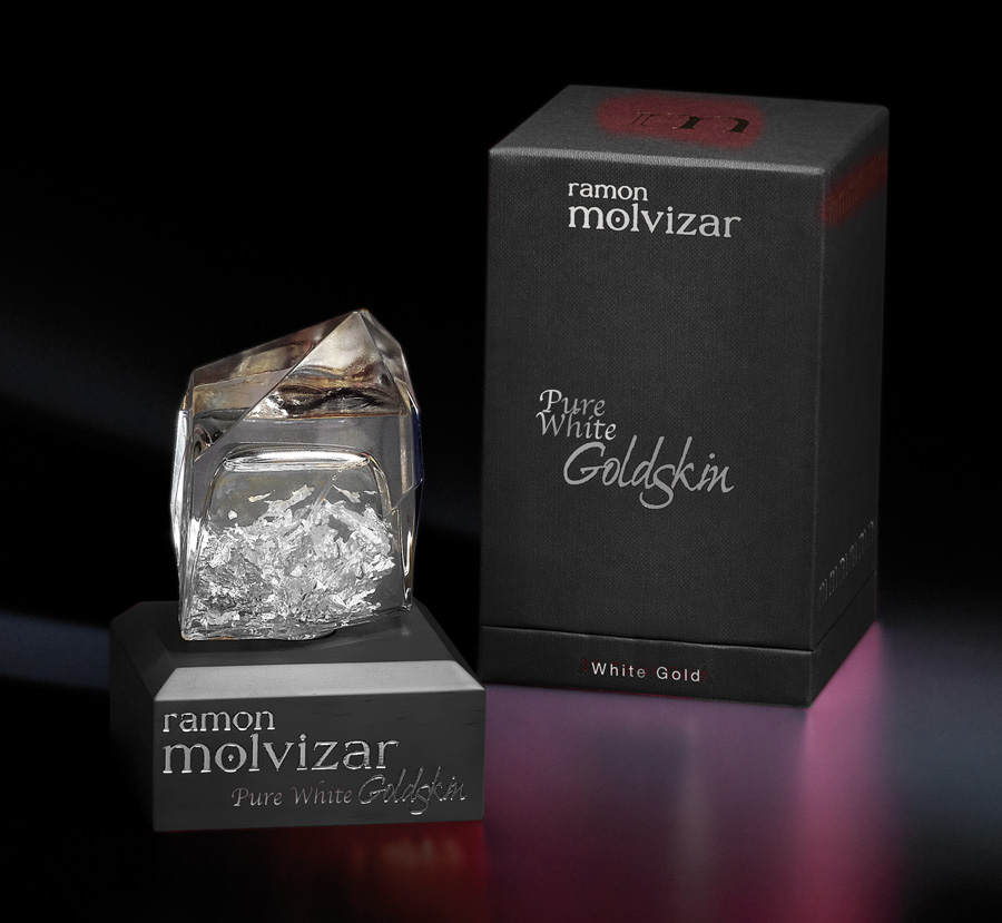 عطر ادکلن پیور وایت گلدسکین رامون مولویزَر - Pure White Goldskin Ramon Molvizar - بررسی، قیمت و خرید