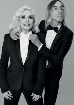عطر ادکلن بلک اکس اس بی ا لجند ایگی پاپ رابان - Black XS Be a Legend Iggy Pop Rabanne - بررسی، قیمت و خرید
