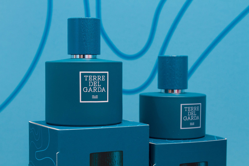 عطر ادکلن بلی تره دل گاردا - Bali Terre del Garda - بررسی، قیمت و خرید