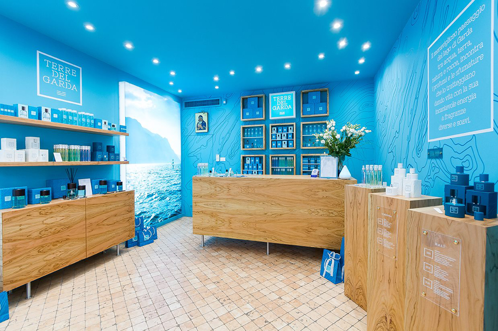 عطر ادکلن بلی تره دل گاردا - Bali Terre del Garda - بررسی، قیمت و خرید