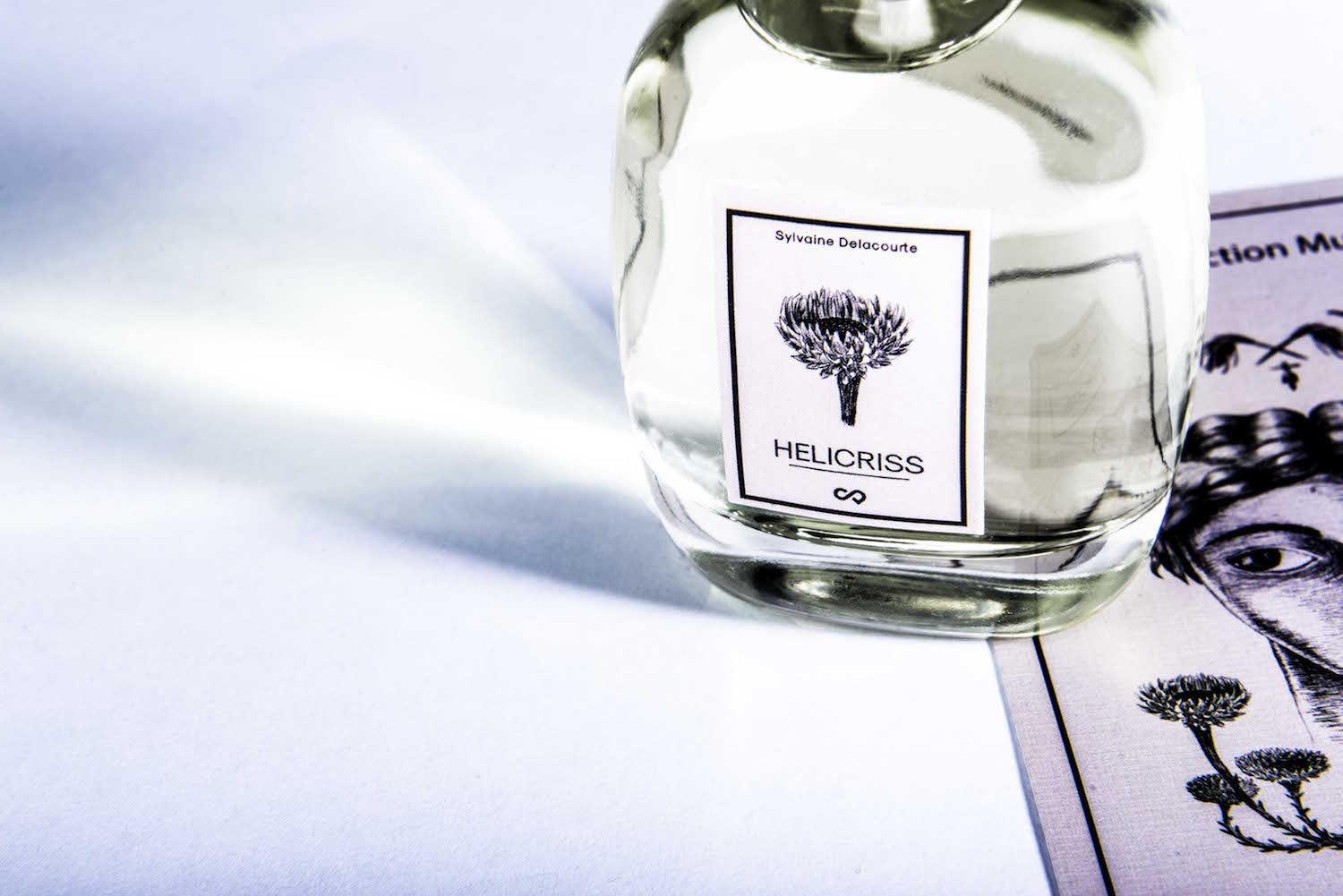 عطر ادکلن هلیکریس سیلوین دولاکورت - Helicriss Sylvaine Delacourte - بررسی، قیمت و خرید