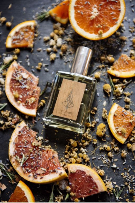 عطر ادکلن اپی فنی اسفوماتو - Epiphany Sfumato - بررسی، قیمت و خرید