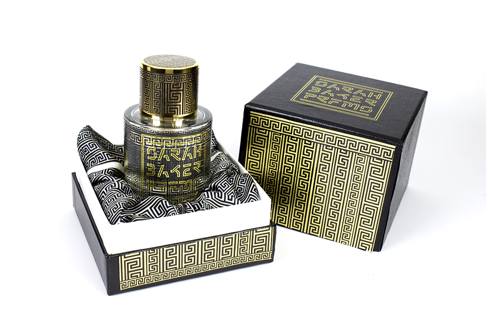 عطر ادکلن گریگ کیس سارا بیکر پرفیومز - Greek Keys Sarah Baker Perfumes - بررسی، قیمت و خرید