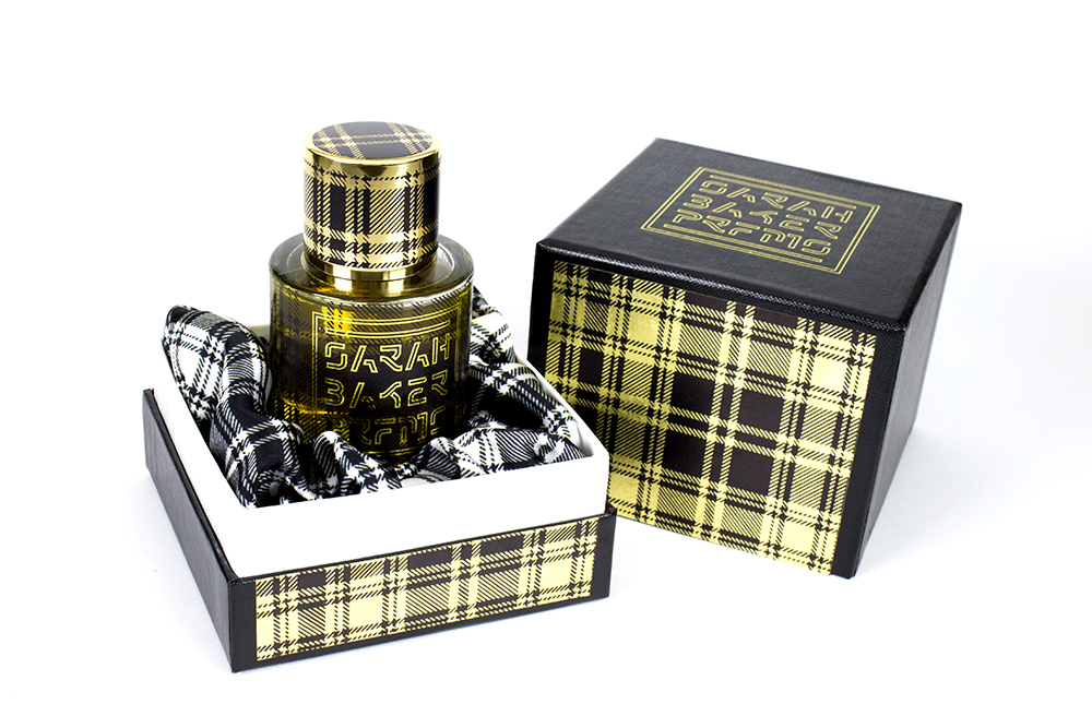 عطر ادکلن تارتان سارا بیکر پرفیومز - Tartan Sarah Baker Perfumes - بررسی، قیمت و خرید