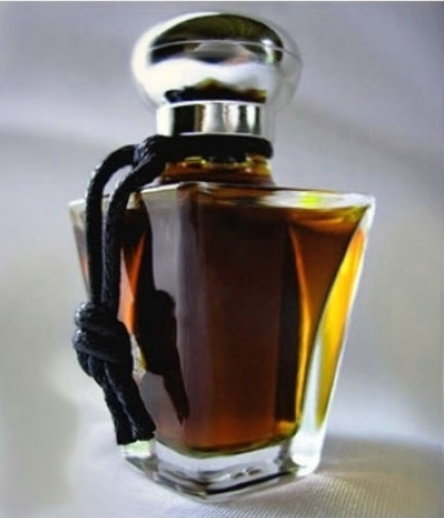 عطر ادکلن پینک پرالین سوووله - Pink Praline Soivohle - بررسی، قیمت و خرید