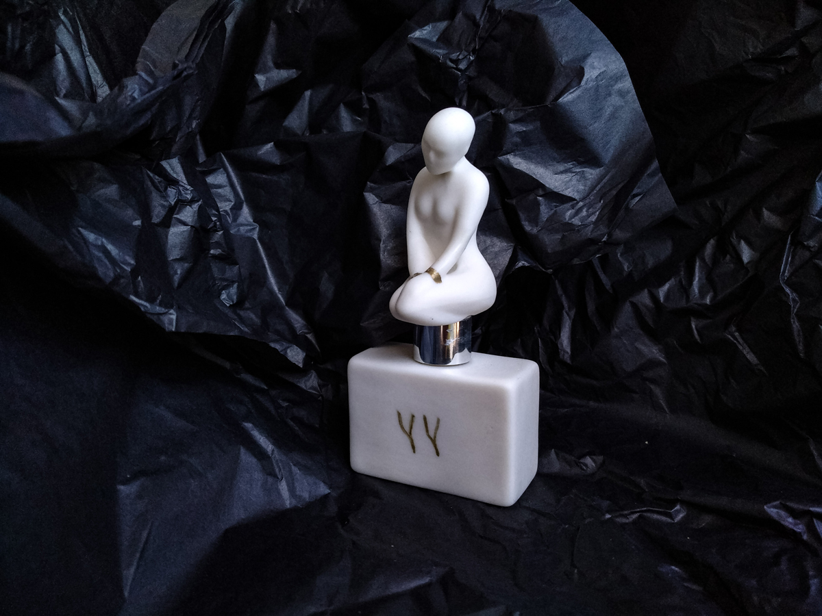 عطر ادکلن د فِرست یانی‌نا یاکوشِوا - The First Yanina Yakusheva - بررسی، قیمت و خرید