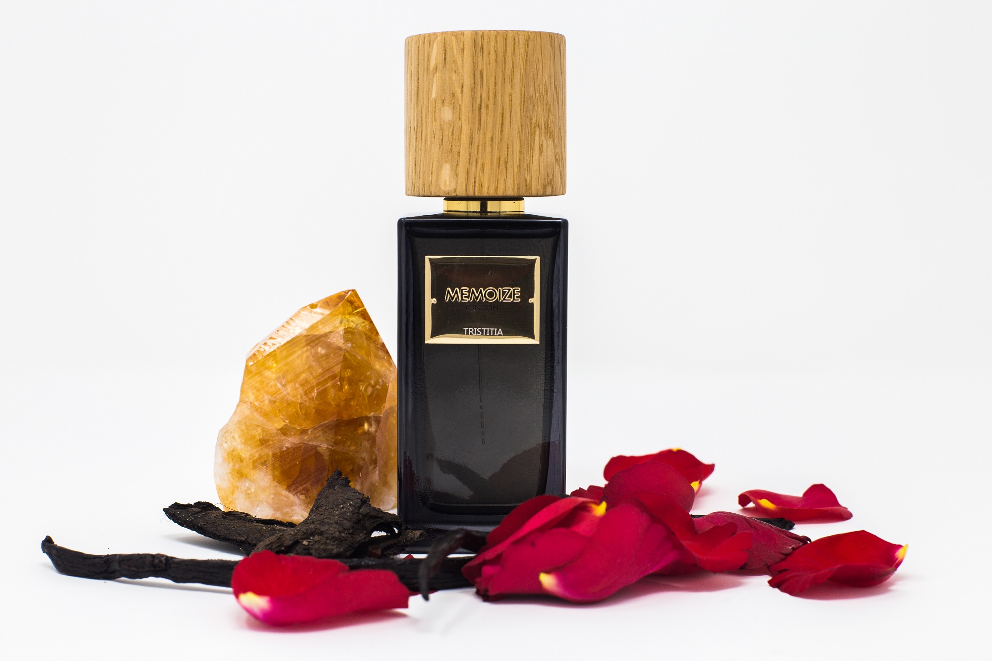 عطر ادکلن تریستیتیا مِموآیز لندن - Tristitia Memoize London - بررسی، قیمت و خرید