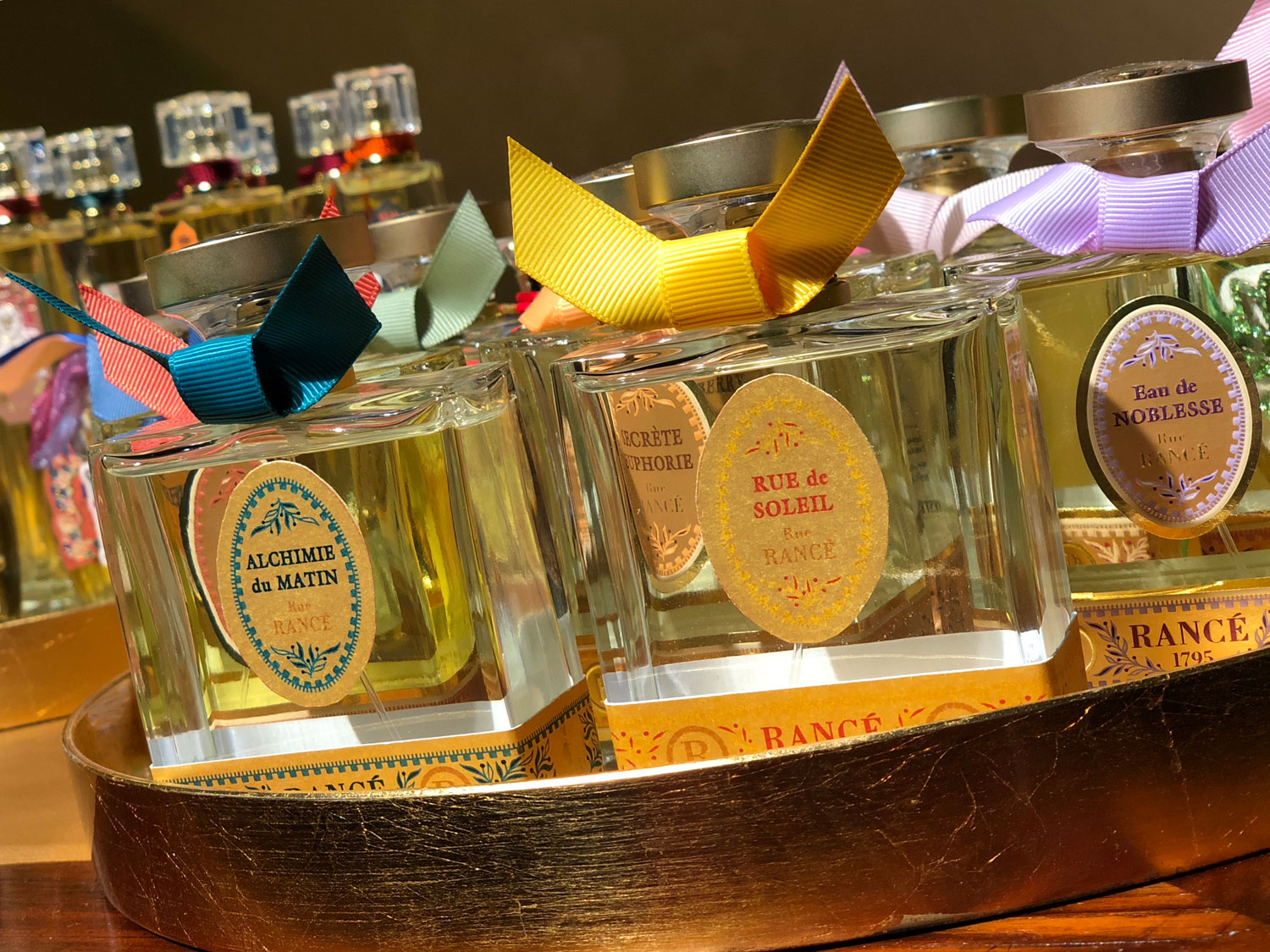 عطر ادکلن رودوسولی رانس 1795 - Rue de Soleil Rance 1795 - بررسی، قیمت و خرید