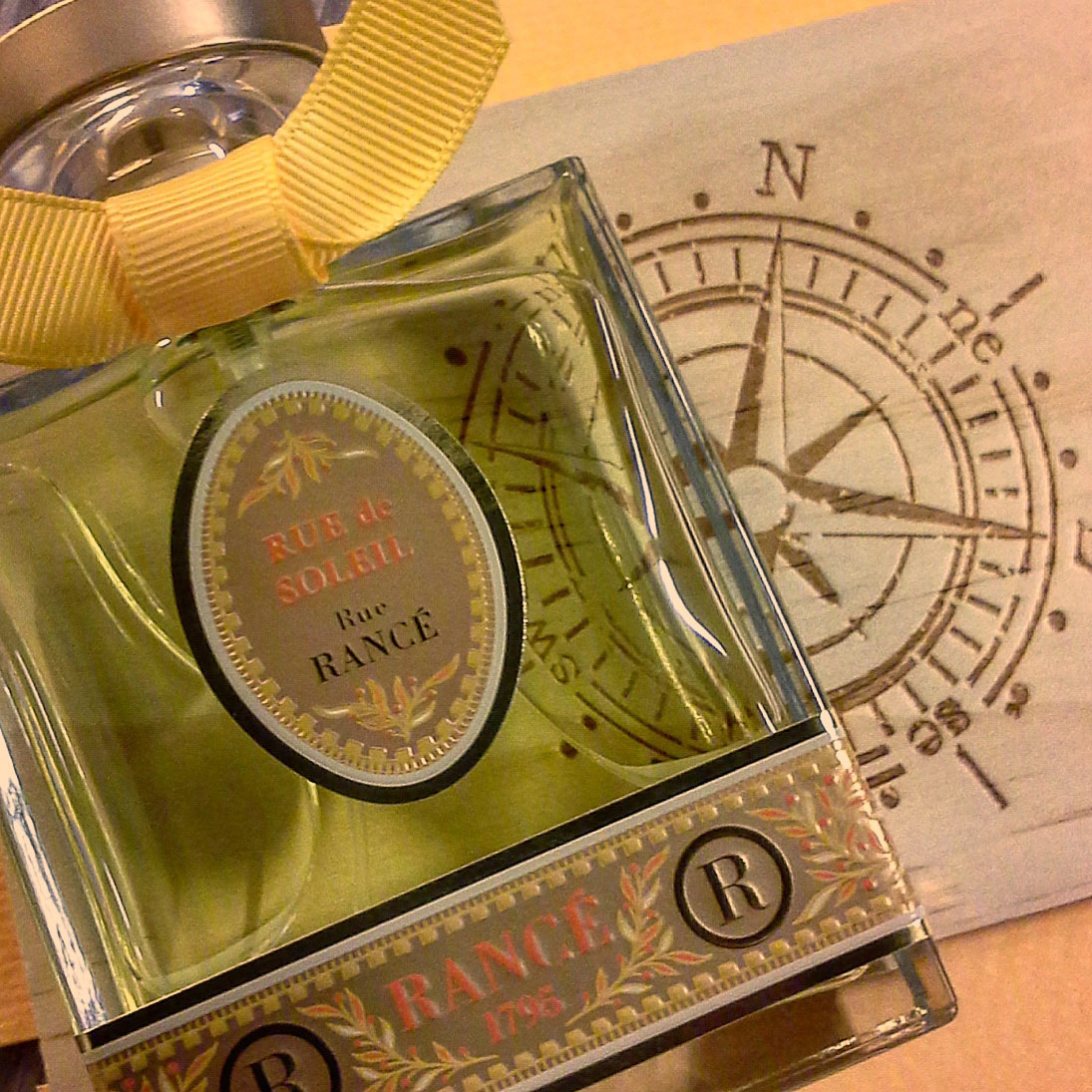 عطر ادکلن رودوسولی رانس 1795 - Rue de Soleil Rance 1795 - بررسی، قیمت و خرید