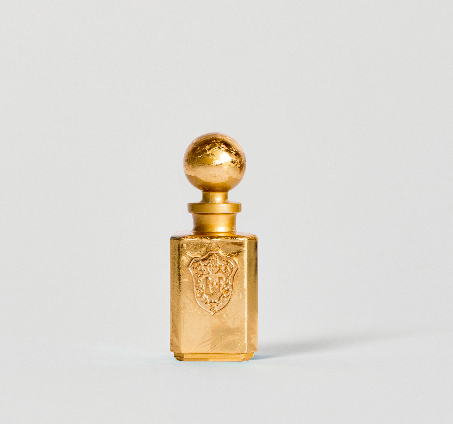 عطر ادکلن گیلدِد اِیج رژیم د فلور - Gilded Age Régime des Fleurs - بررسی، قیمت و خرید