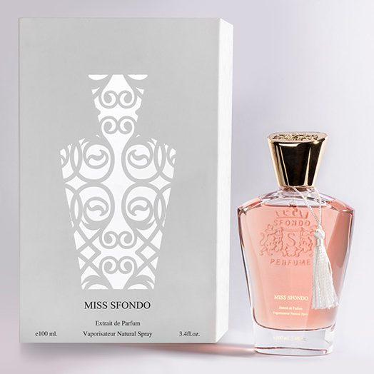 عطر ادکلن میس سفوندو اسفاندو پرفیوم - Miss Sfondo Sfondo Perfume - بررسی، قیمت و خرید