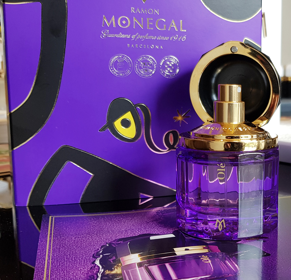 عطر ادکلن اُلِـه رامون مونه‌گال - Olé Ramon Monegal - بررسی، قیمت و خرید