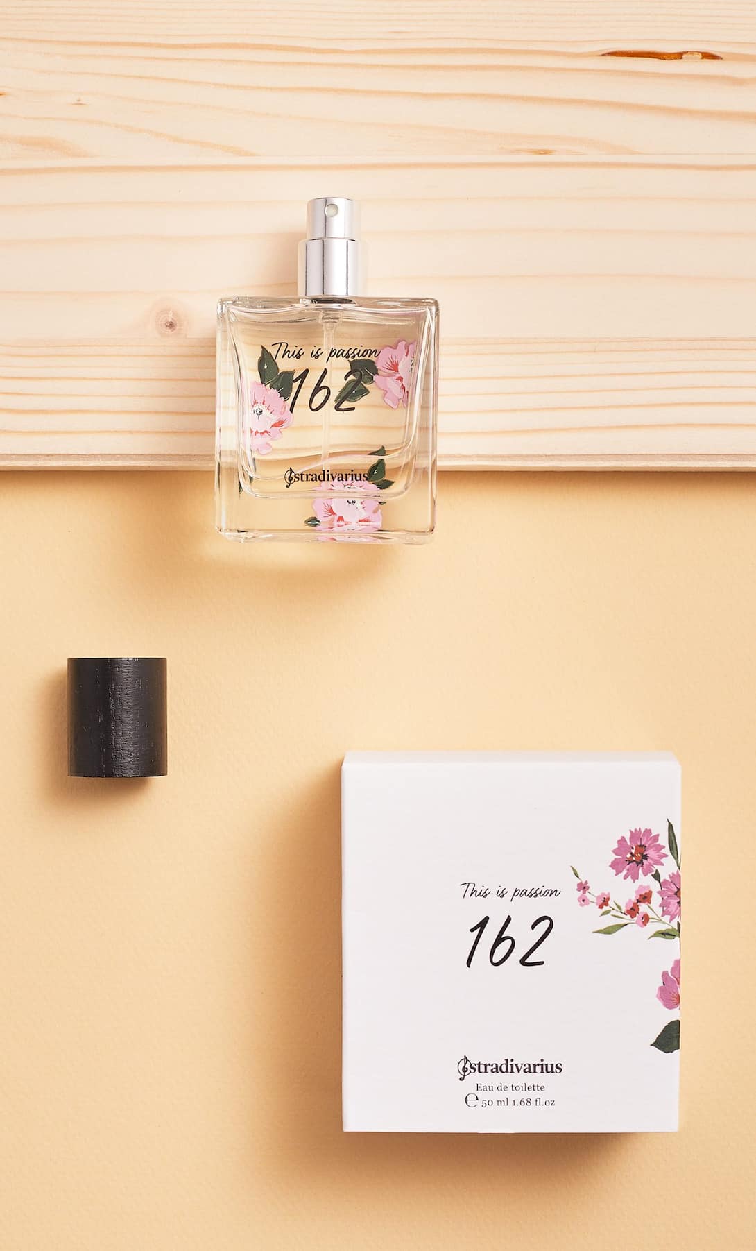 عطر ادکلن ۱۶۲ دیس ایز پشن استرادیواریوس - 162 This Is Passion Stradivarius - بررسی، قیمت و خرید