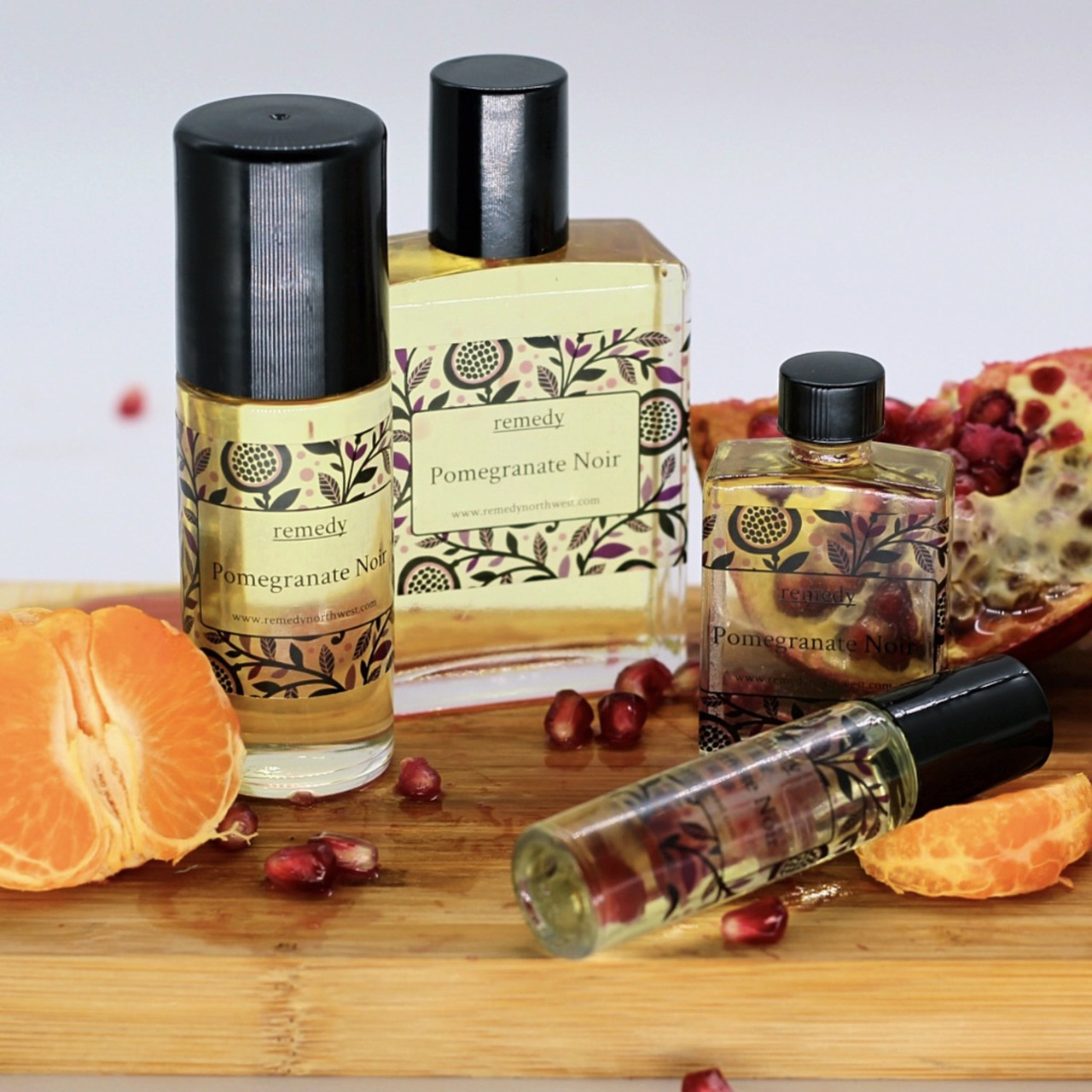 عطر ادکلن پامگرنت نوآر رمدی نورث‌وست - Pomegranate Noir Remedy Northwest - بررسی، قیمت و خرید