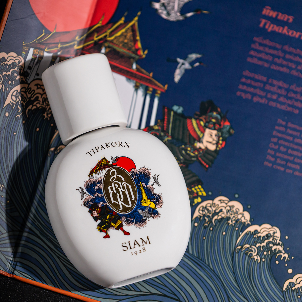 عطر ادکلن تیپاکورن سیام هزار و نهصد و بیست و هشت - Tipakorn SIAM 1928 - بررسی، قیمت و خرید