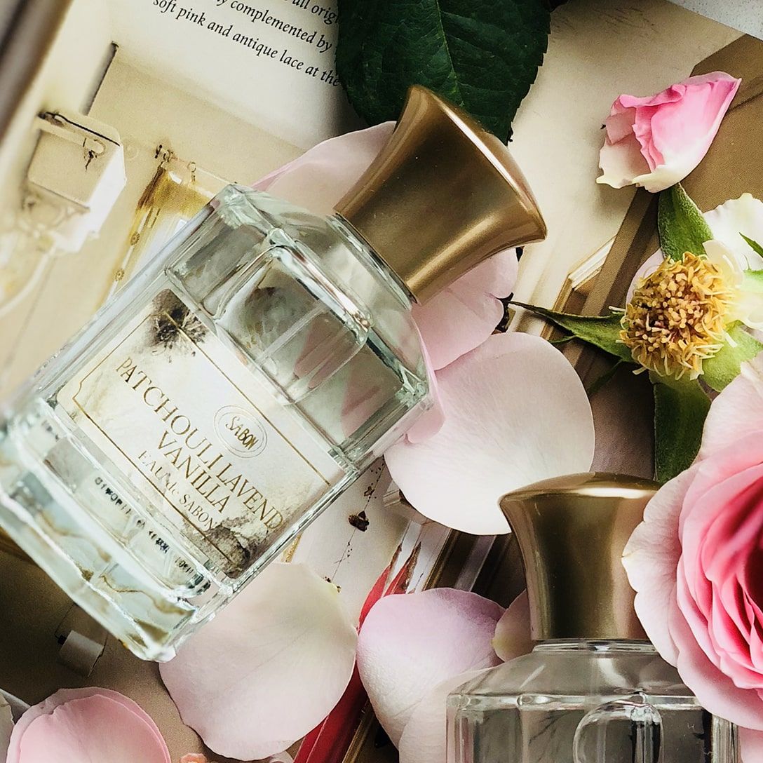 عطر ادکلن پچولی لوندر وانیلا سابون - Patchouli Lavender Vanilla Sabon - بررسی، قیمت و خرید