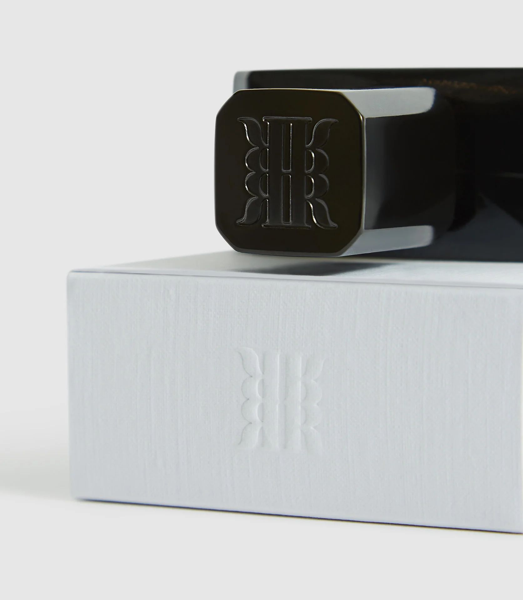 عطر ادکلن امرلد بلوم ریس - Emerald Bloom Reiss - بررسی، قیمت و خرید