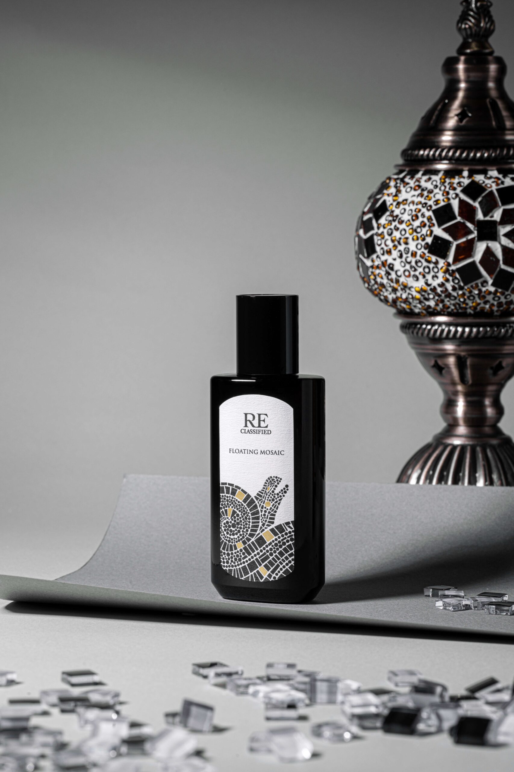 عطر ادکلن فلوتینگ موزاییک ریکلسیفاید ری调香室 - Floating Mosaic 流动的马赛克 RECLASSIFIED RE调香室 - بررسی، قیمت و خرید