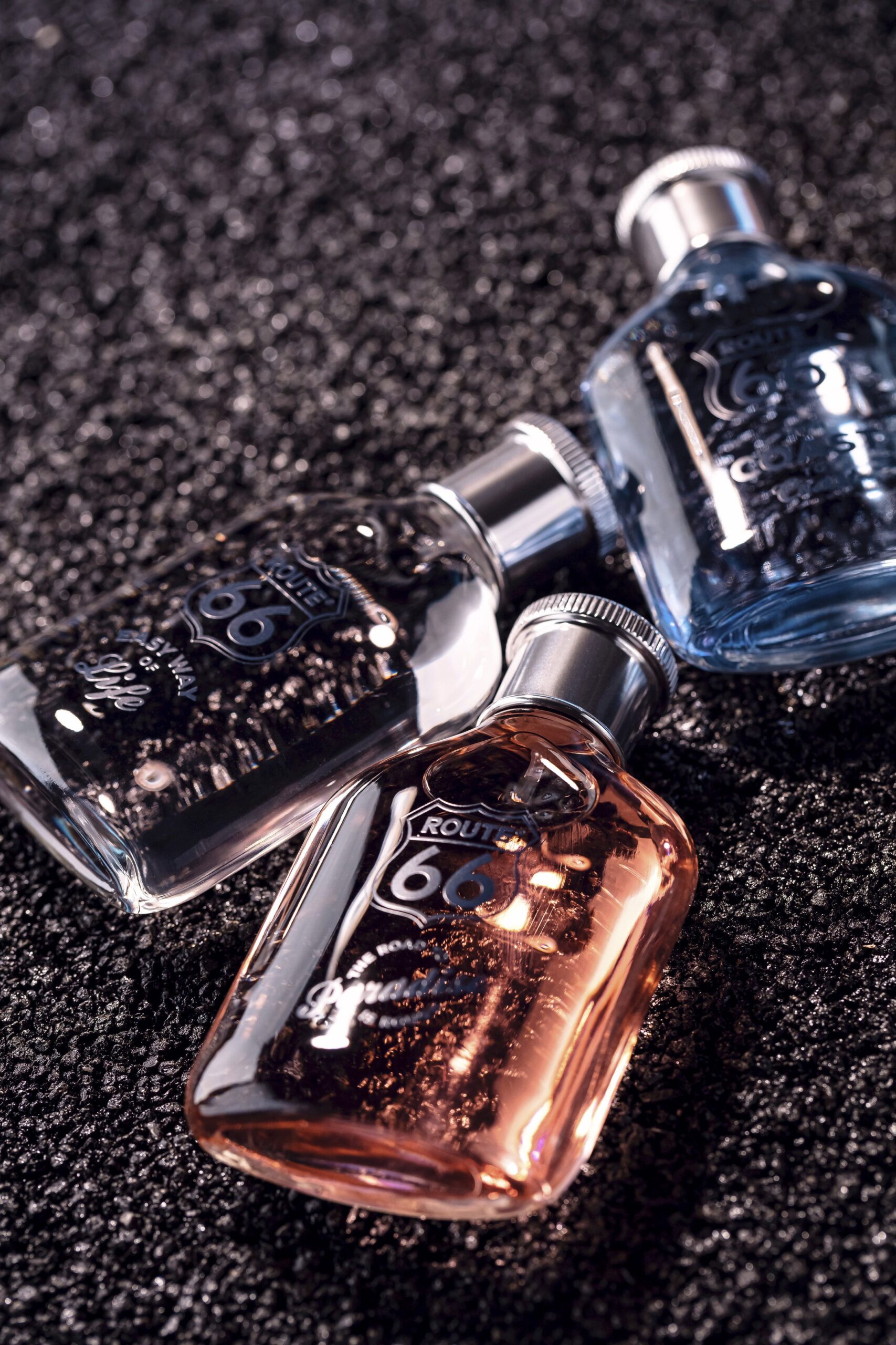 عطر ادکلن ایزی وی آو لایف رود سیکس‌تی‌سیکس - Easy Way of Life Route 66 - بررسی، قیمت و خرید