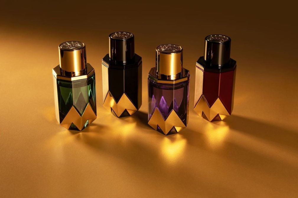 عطر ادکلن گارنت رویالتی بای مالوما - Garnet Royalty by Maluma - بررسی، قیمت و خرید