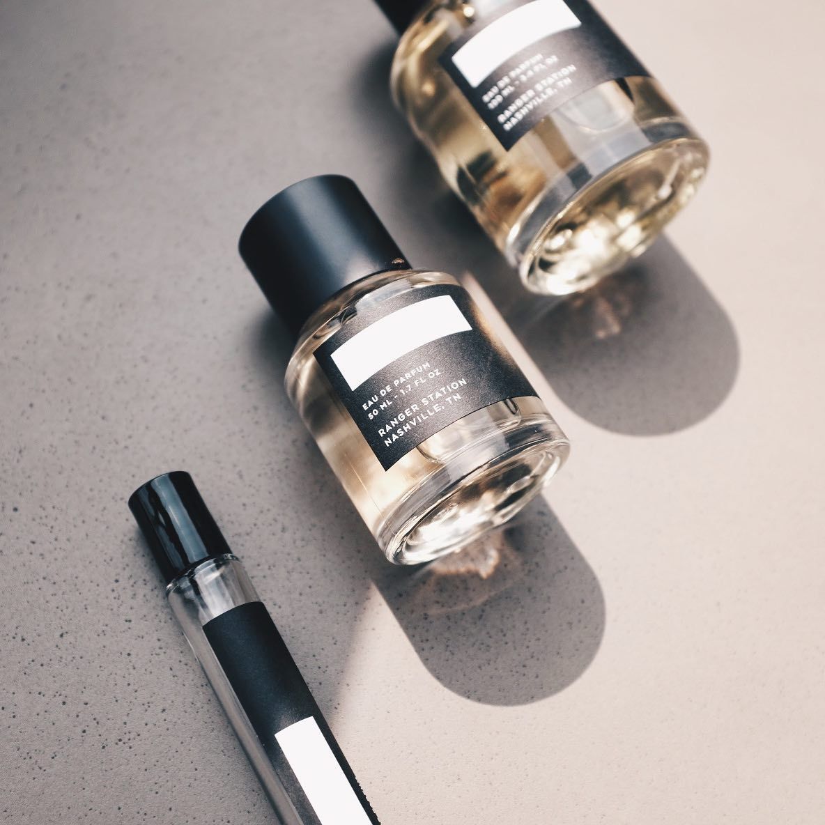 عطر ادکلن آنتایتلد رینجر استیشن - Untitled Ranger Station - بررسی، قیمت و خرید