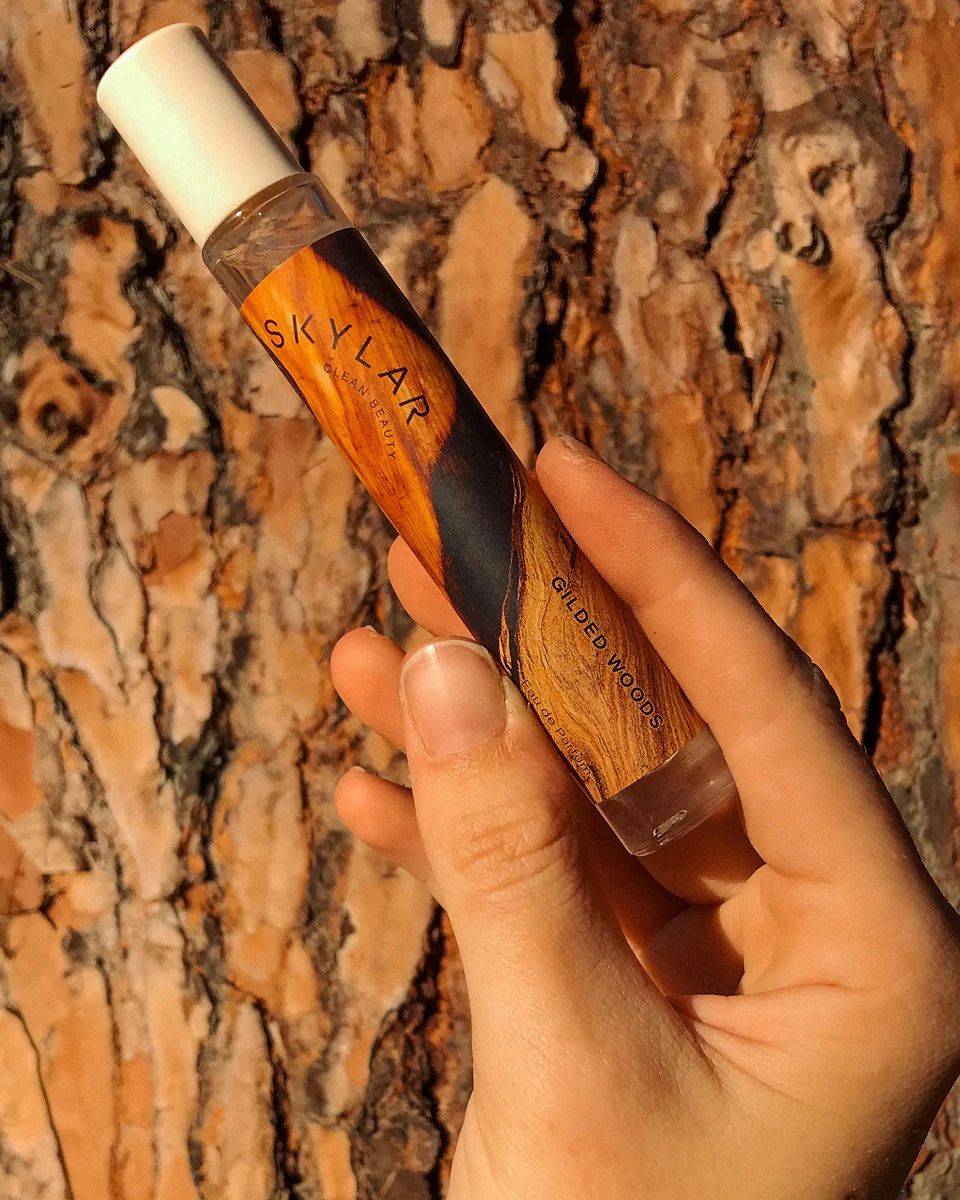 عطر ادکلن گیلدِد وودز اسکایلار - Gilded Woods Skylar - بررسی، قیمت و خرید
